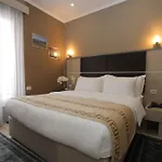 Capital Bruci Otel Tiran