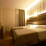 Capital Bruci Otel