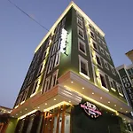 Capital Bruci Otel
