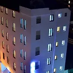 Otel Capital Bruci