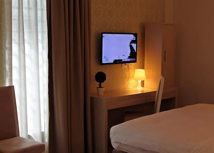 Ξενοδοχείο Capital Bruci