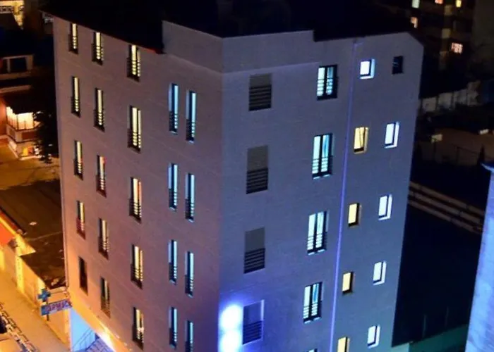 Ξενοδοχείο Capital Bruci