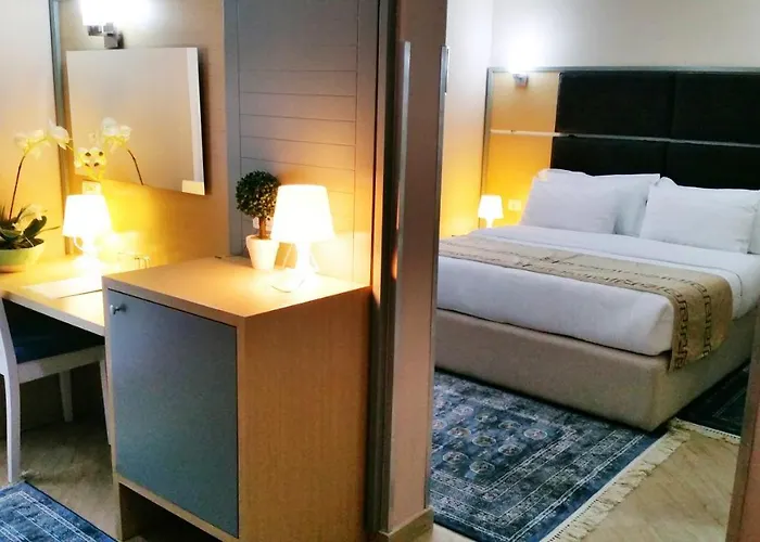 Capital Bruci Ξενοδοχείο 3*