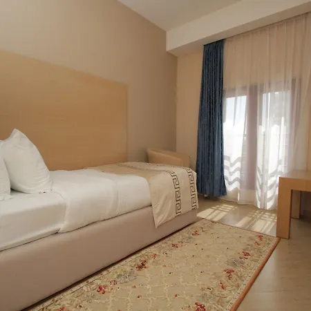 Ξενοδοχείο Capital Bruci