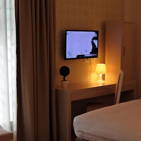 Ξενοδοχείο Capital Bruci