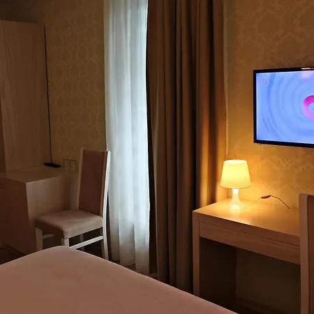 Hotel Capital Bruçi 3*
