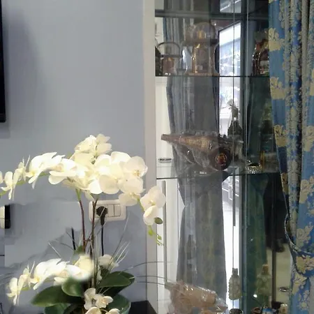 Capital Bruci Ξενοδοχείο Τίρανα