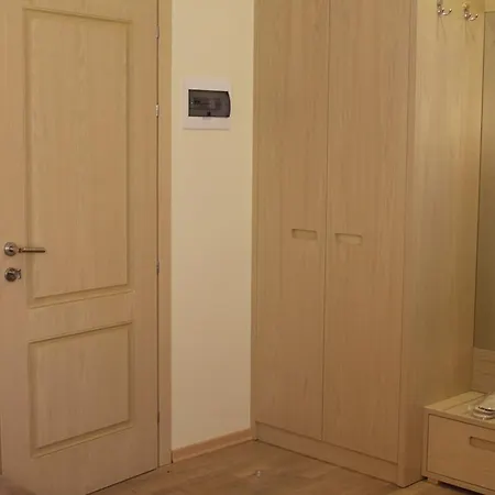 Ξενοδοχείο Capital Bruci 3*