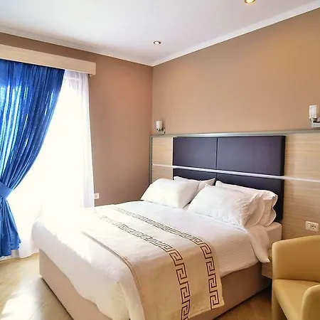 Capital Bruci Hotel 3*